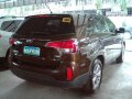 Kia Sorento 2013 brown for sale-4