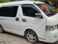 Toyota Hiace Super Grandia D4D-2