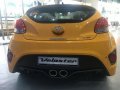 Hyundai Veloster 2017 YELLOW FOR SALE-4