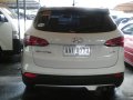 Hyundai Santa Fe 2014 white for sale-4