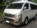 Toyota HI-Ace Super Grandia AT 2013-0