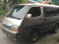 Toyota Hi ace super costum-5