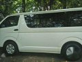 toyota hiace commuter 2016 model-1