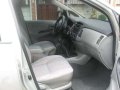 2005 Toyota Innova E diesel MT compare to 2006 2007-5