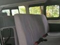 toyota hiace commuter 2016 model-3