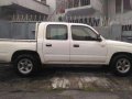 toyota hilux pickup-0