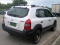 Hyundai Tucson 2.0L SUV white for sale -1