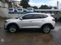 Hyundai Tucson 2016 MT Silver For Sale -8