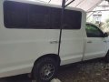 Toyota Hilux 2009 WHITE FOR SALE-4
