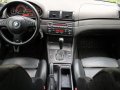 BMW 318i 2005 RED FOR SALE-9