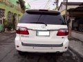Toyota Fortuner 2009 WHITE FOR SALE-2