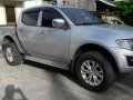 Mitsubishi strada 2011 AT for sale-2