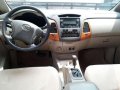 Top Of The Line 2009 Toyota Innova V For Sale-5