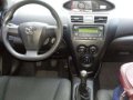 Toyota Vios J 2011 MT 1.3 Silver For Sale -4