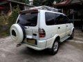 Isuzu Crosswind xuv 2004 diesel manual for sale -0