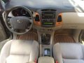 Toyota Innova G 2011 good condition for sale -4