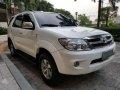 2005 Toyota Fortuner fresh for sale -2