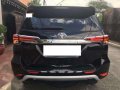 Toyota Fortuner 2017 AT Black For Sale -0