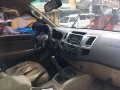 Toyota hilux G 4x4 2012 year model for sale -3