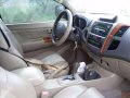 Toyota Fortuner V 4x4 D4D turbo 2010 for sale -4