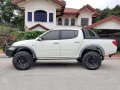 2012 Strada Glsv 4x4 not 2013 2014 fortuner hilux navara dmax -3