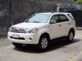 2009 Toyota Fortuner G AT for sale -6