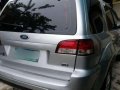 2009 Ford Escape Xls 2.3 AT Silver For Sale -3