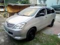 Toyota Innova J Model 2010 like new vs fortuner hi ace adventure vios for sale -1