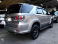 Toyota Fortuner G 2016 VNT Diesel Pure Black Interior Orig Paint -2