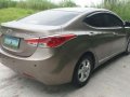 Hyundai Elantra Premium - 2012 AT-2