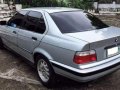 BMW 320i 1997-5