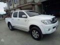 2010 Toyota Hilux G good as new for sale -0