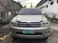 All Original 2011 Toyota Fortuner G Diesel 4x2 AT For Sale-3