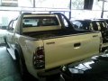For sale Toyota Hilux 2007-4