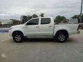 2010 Toyota Hilux G good as new for sale -1