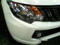 Mitsubishi Strada 2016 WHITE FOR SALE-5