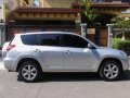 Toyota Rav4 Loaded 2010 AT crv tucson forester escape fortuner xtrail-1