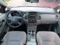 2010 Innova E AT Gas Engine-3