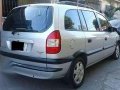 Chevrolet zafira 2003 model 7seaters wagon automatic transmission 1.8-8