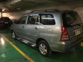 Toyota innova 2008 G-4