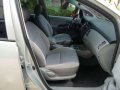 2010 Innova E AT Gas Engine-7