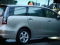 Mitsubishi Grandis 2010 AT 2.4L-1