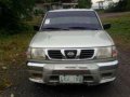 2002 Nissan Frontier 4x2 Silver for sale -0