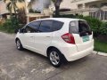 2009 Honda Jazz 1.3 AT White For Sale -2