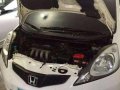 2009 Honda Jazz 1.3 AT White For Sale -3