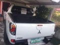 Mitsubishi Strada 2012 4x4 MT White For Sale-4