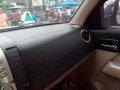 Ford Everest 2000 Matic Diesel Silver For Sale -11
