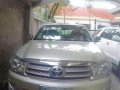 2009 Toyota Fortuner 2.5 G 4x2-0