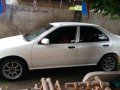 Nissan Sentra FE 2000-5