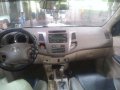 Toyota Fortuner V 2006 white for sale -4